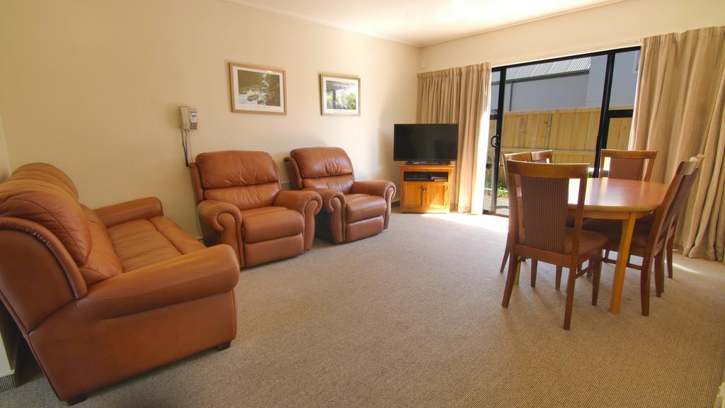 Country Glen Lodge Christchurch Dış mekan fotoğraf